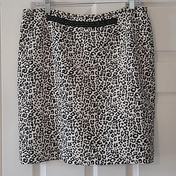 NWOT Tahari Blazer Skirt Set Size 12 - Picture 8 of 10